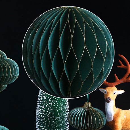 Paper Ornaments-Green 1101-003.jpg